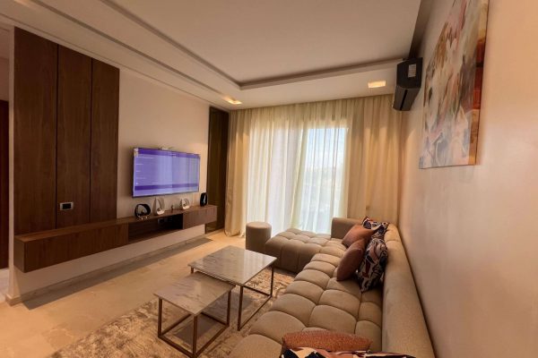 92874425-e1eb-492b-8ea9-7003423468c4