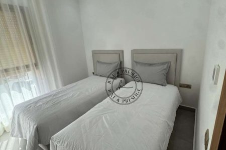 Luxe et Prestige agence immobilière marrakech, vente villa marrakech, vente appartement marrakech, vente riad marrakech, location appartement marrakech, location villa marrakech, villa à vendre marrakech, appartement à vendre marrakech, riad à vendre marrakech