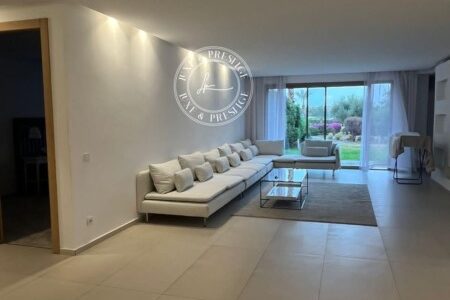 Luxe et Prestige agence immobilière marrakech, vente villa marrakech, vente appartement marrakech, vente riad marrakech, location appartement marrakech, location villa marrakech, villa à vendre marrakech, appartement à vendre marrakech, riad à vendre marrakech